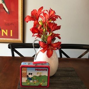 New Vintage Peanuts lunchbox